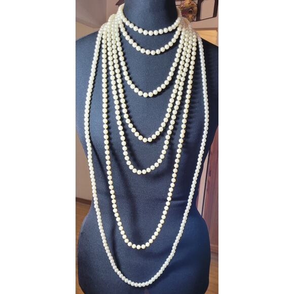 Large Vtg Lot 10 Pc Faux Pearl Jewelry Cream Necklaces Bracelet Earrings Estate - Picture 1 of 4